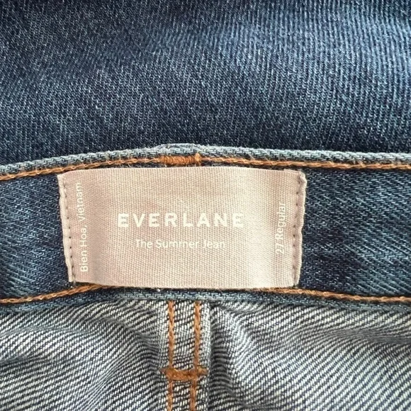 Everlane - NWT The Summer Distressed Straight Ankle Jean Sz 27